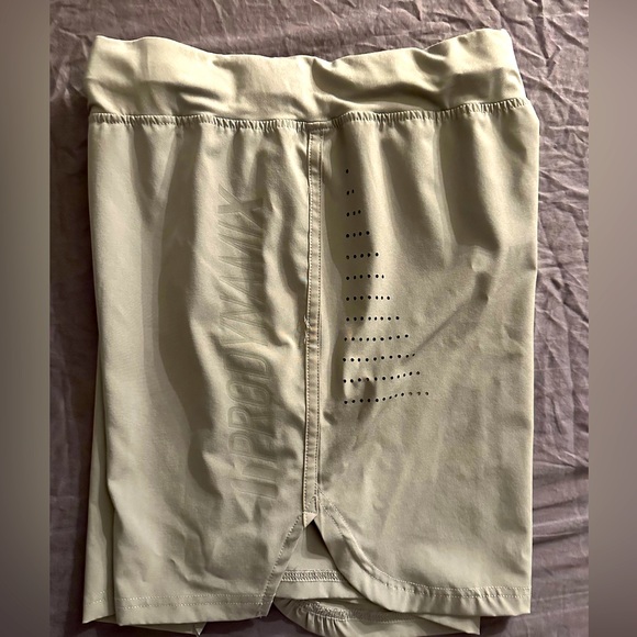 HyprMv shorts - Picture 2 of 2